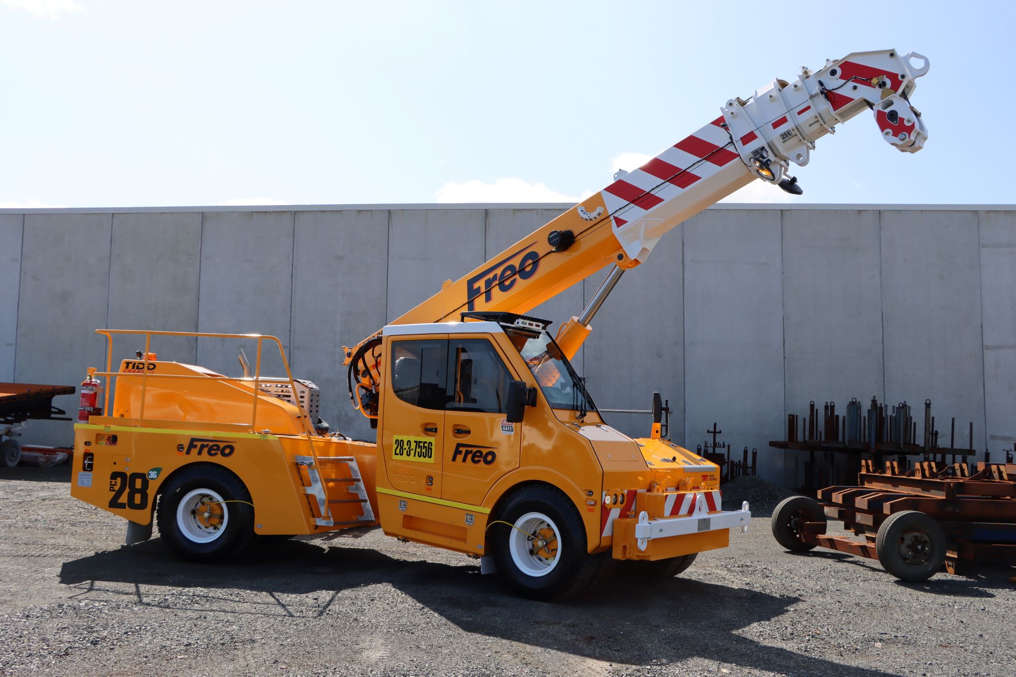 pick and carry crane